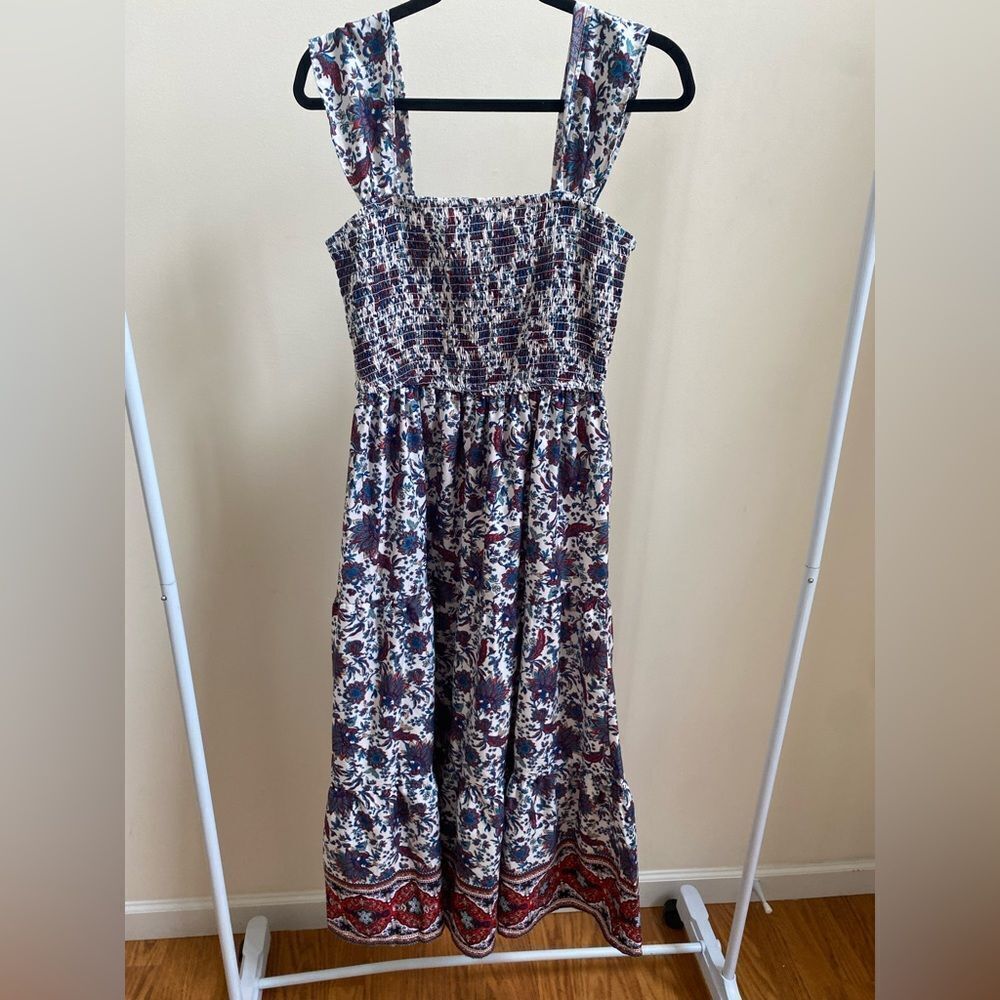 BOG Collective smocked floral midi dress Size Medium NEW